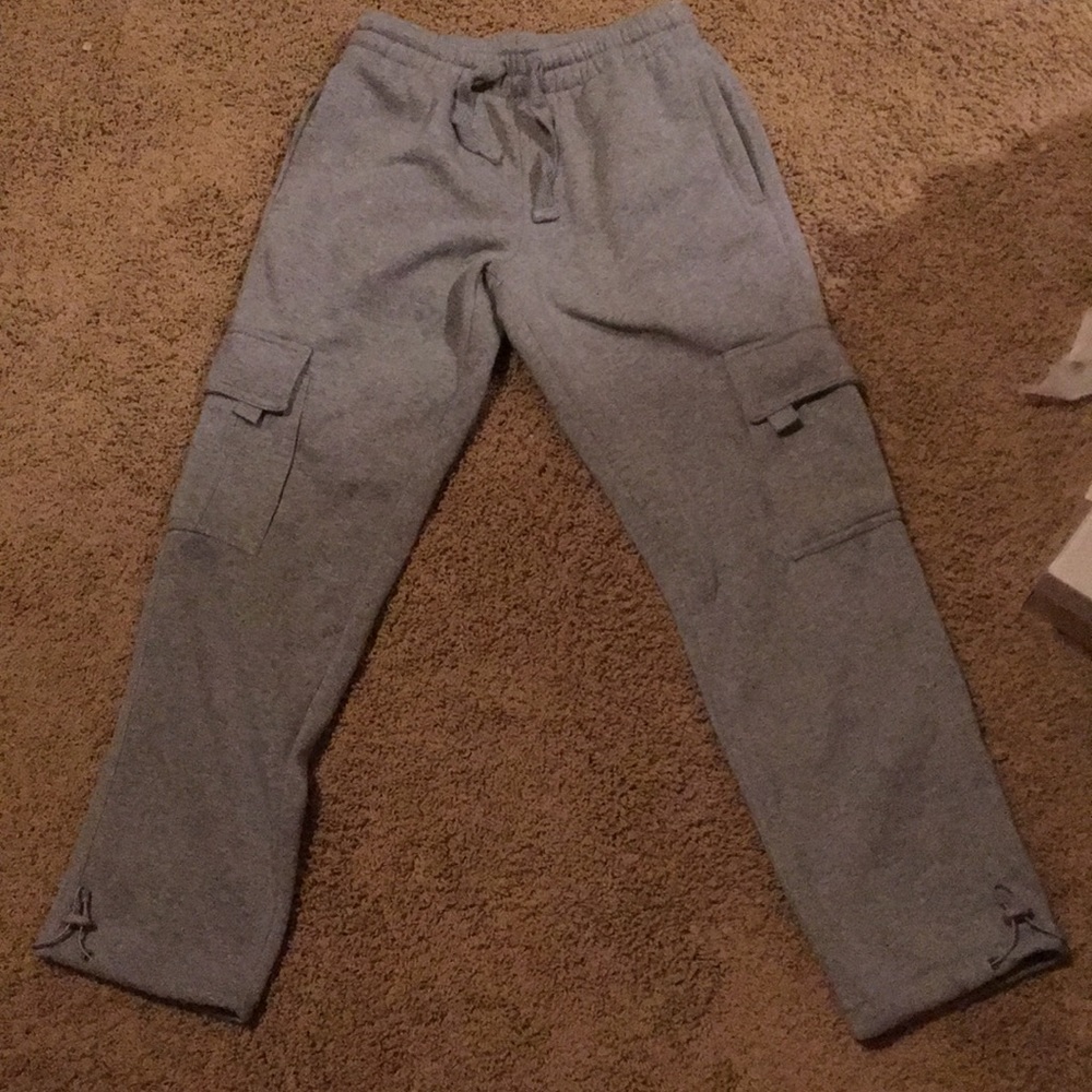 Grey cargo sweatpants size small men’s